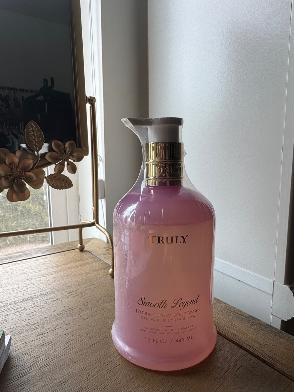 TRULY Smooth Legend Hydra-Renew Body Wash – 15 oz